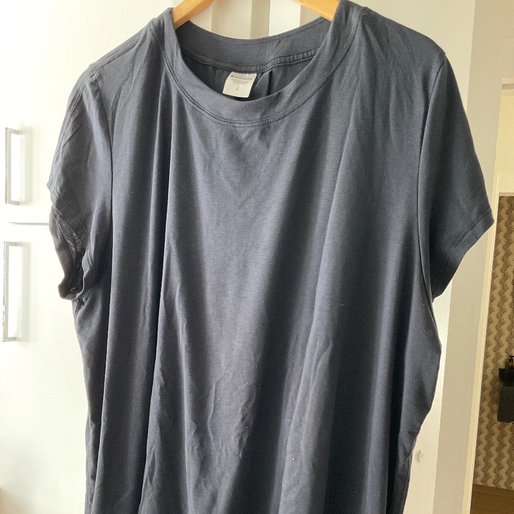Black Athleta T shirt